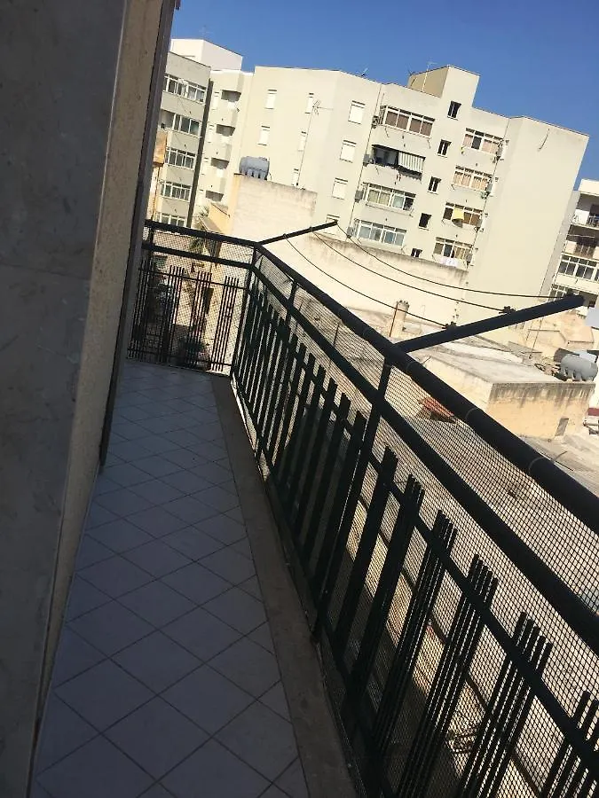Deliziosa Casa Al Centro Storico Di Marsala Apartment Italy